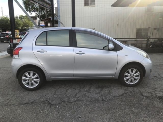 TOYOTA豐田 YARIS  第4張相片
