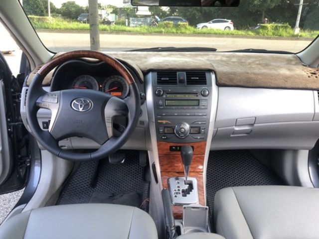 TOYOTA豐田 ALTIS  第9張相片