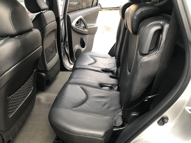 TOYOTA豐田 RAV4  第9張相片