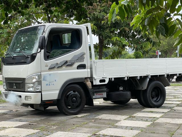 MITSUBISHI三菱 CANTER  第1張相片