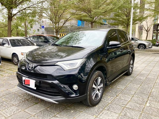 TOYOTA豐田 RAV4  第1張相片