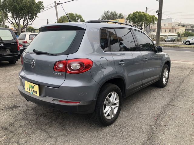 VOLKSWAGEN福斯 TIGUAN  第9張相片