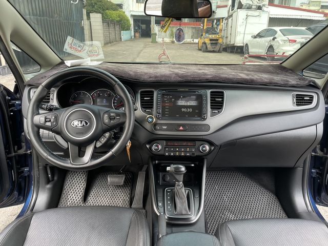 KIA起亞 CARENS  第5張相片
