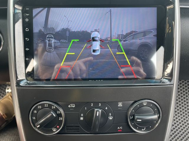 M-BENZ賓士 B200  第7張相片