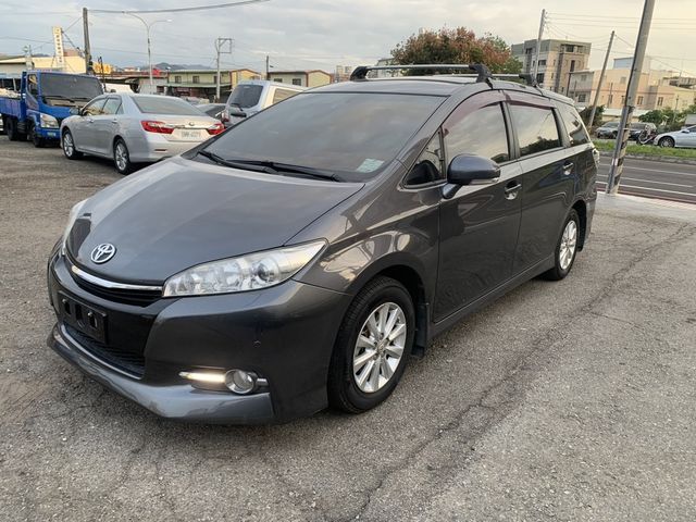 TOYOTA豐田 WISH  第1張相片