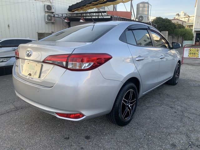 TOYOTA豐田 VIOS  第2張相片