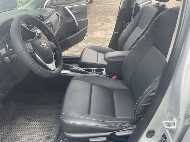 TOYOTA豐田 ALTIS  第9張相片