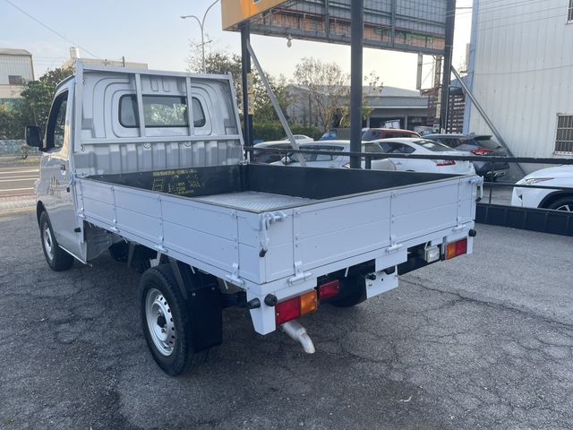 TOYOTA豐田 TOWN ACE  第5張相片