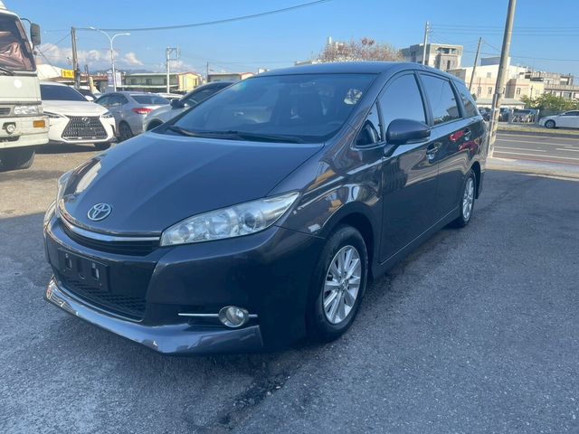 TOYOTA豐田 WISH  第1張相片