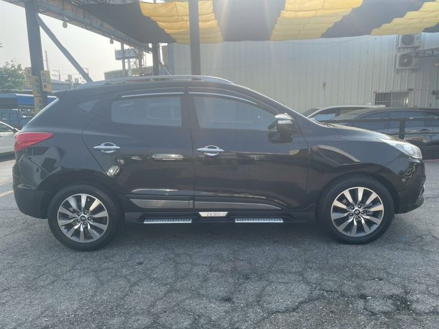 HYUNDAI現代 IX35  第4張相片