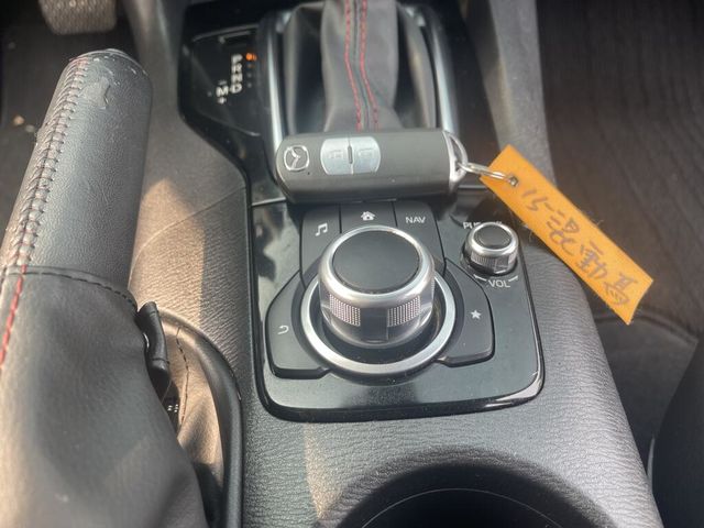 MAZDA馬自達 MAZDA 3  第2張相片