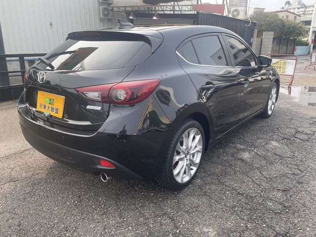 MAZDA馬自達 MAZDA 3  第6張相片
