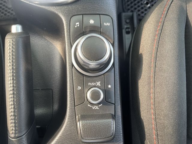 MAZDA馬自達 MAZDA 2  第15張相片