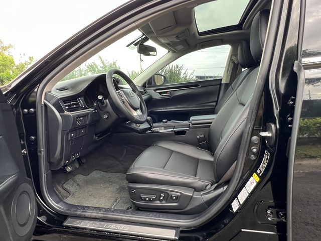 LEXUS凌志 ES250  第6張相片