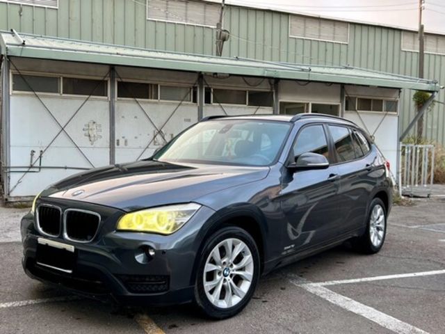 BMW 寶馬 X1  第1張相片