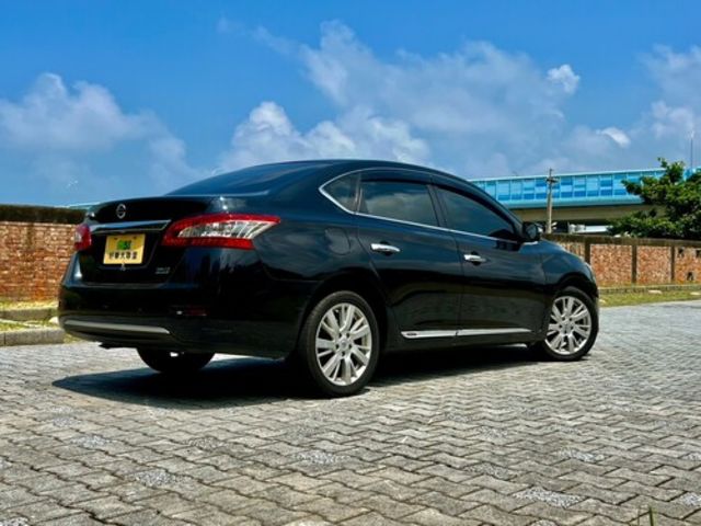 NISSAN日產 SENTRA  第4張相片