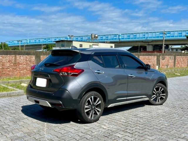 NISSAN日產 KICKS  第2張相片