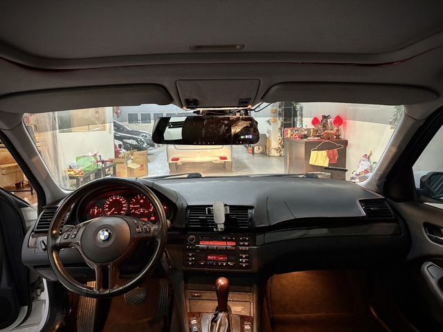 BMW寶馬 318IZA  第5張相片
