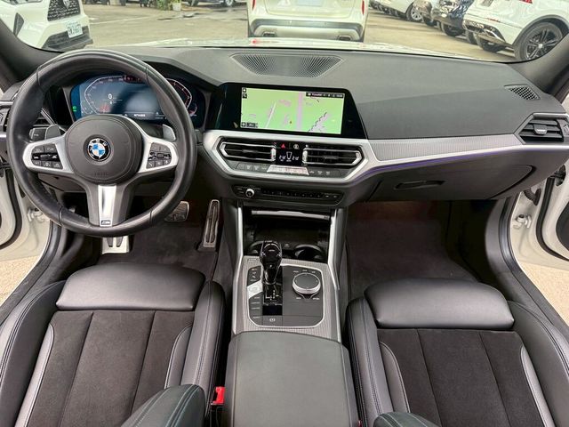 BMW寶馬 320I  第6張相片