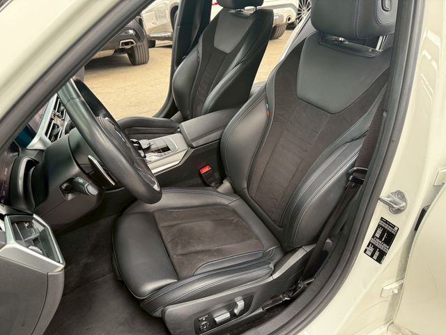 BMW寶馬 320I  第8張相片