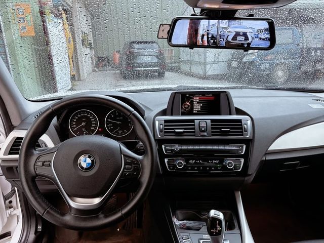 BMW寶馬 118I  第2張相片