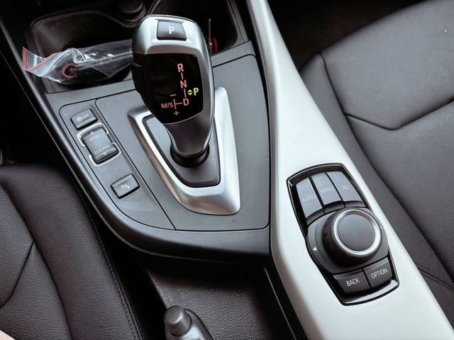 BMW寶馬 118I  第3張相片