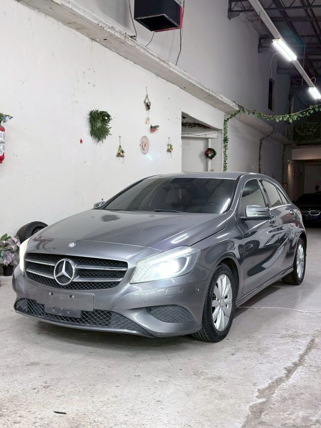 M-BENZ賓士 A180  第1張相片