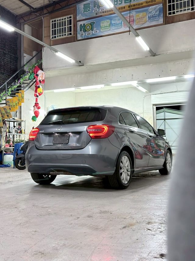 M-BENZ賓士 A180  第3張相片