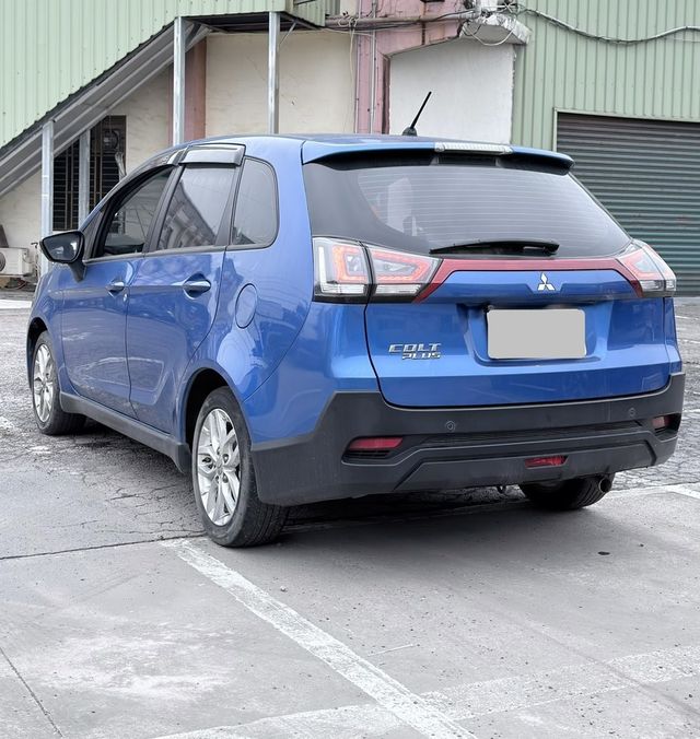 MITSUBISHI三菱 COLT PLUS  第3張相片
