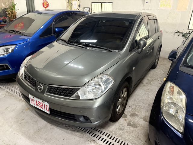 NISSAN日產 TIIDA  第2張相片
