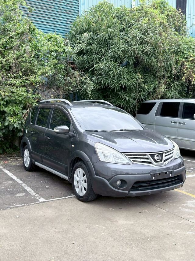 NISSAN日產 LIVINA  第2張相片