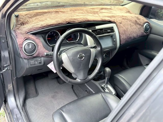 NISSAN日產 LIVINA  第5張相片