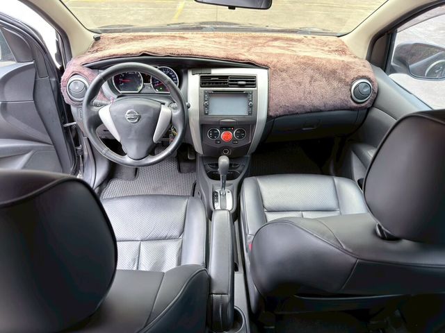 NISSAN日產 LIVINA  第7張相片