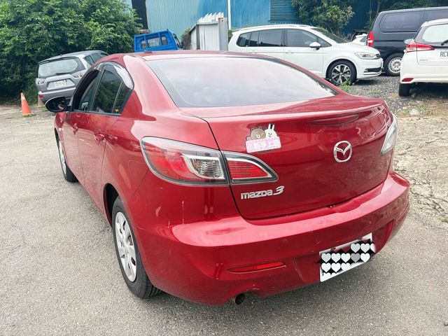 MAZDA馬自達 MAZDA 3  第2張相片