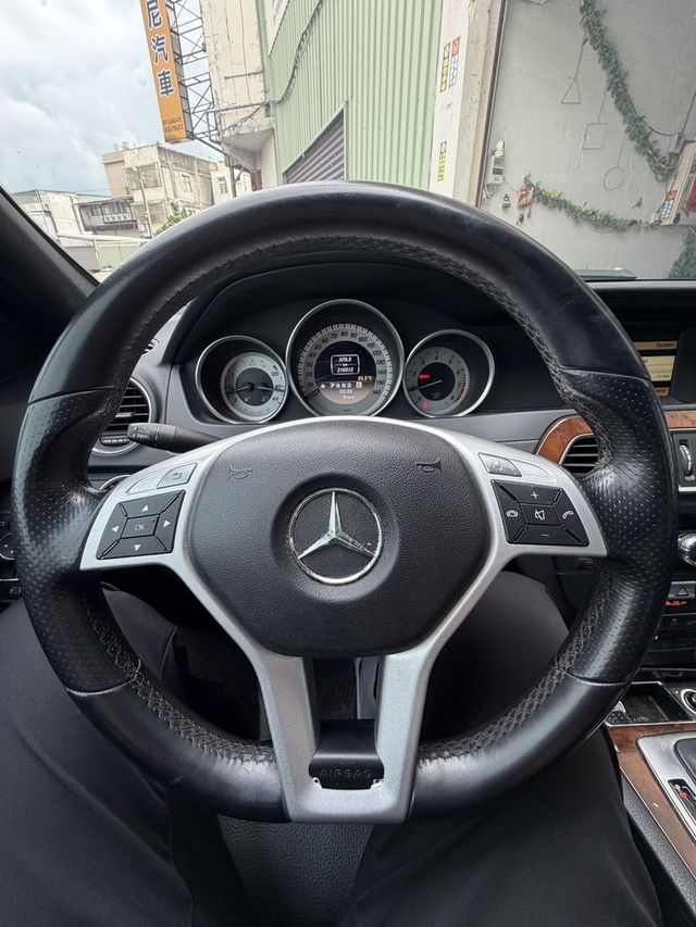 M-BENZ賓士 C250  第4張相片