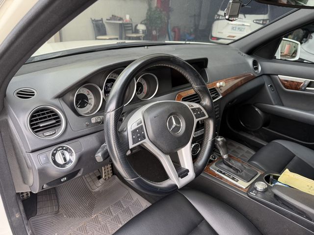 M-BENZ賓士 C250  第9張相片