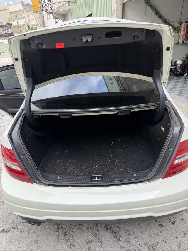 M-BENZ賓士 C250  第11張相片
