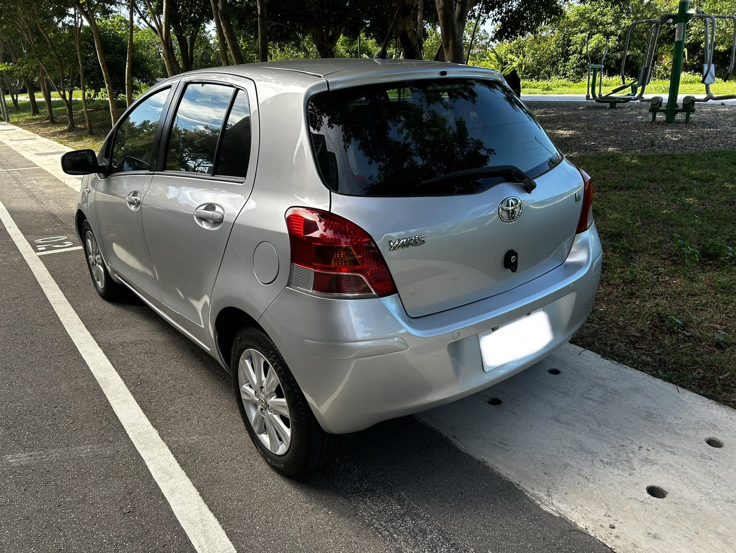 Toyota yaris G  第2張相片