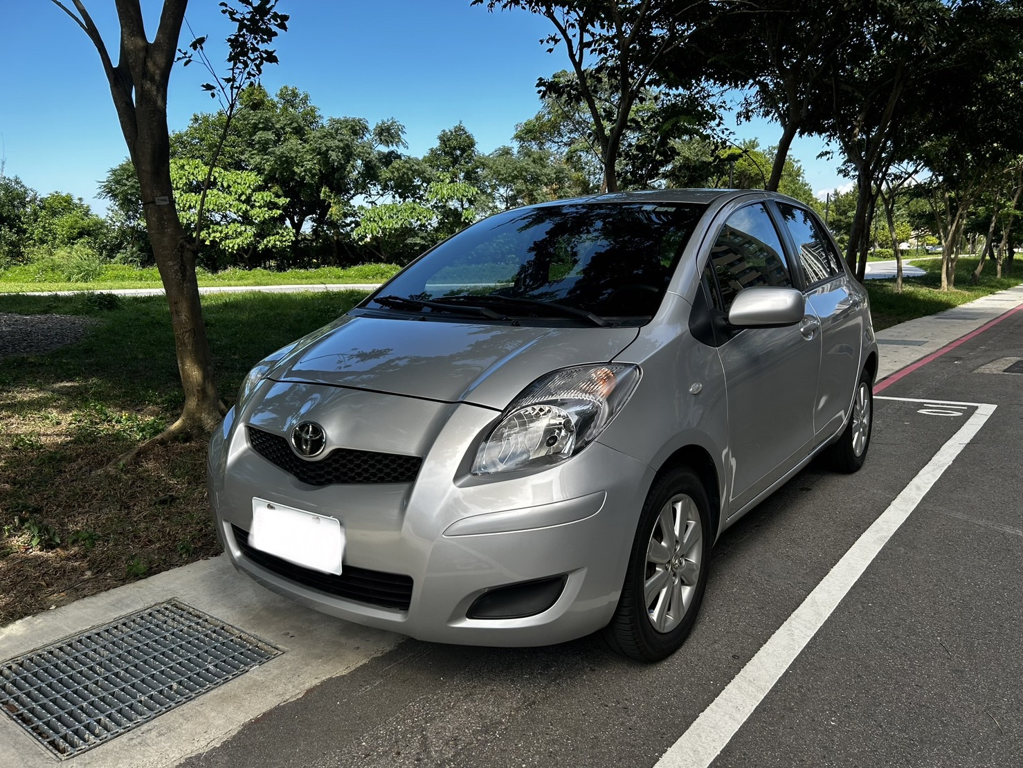 Toyota yaris G  第8張相片