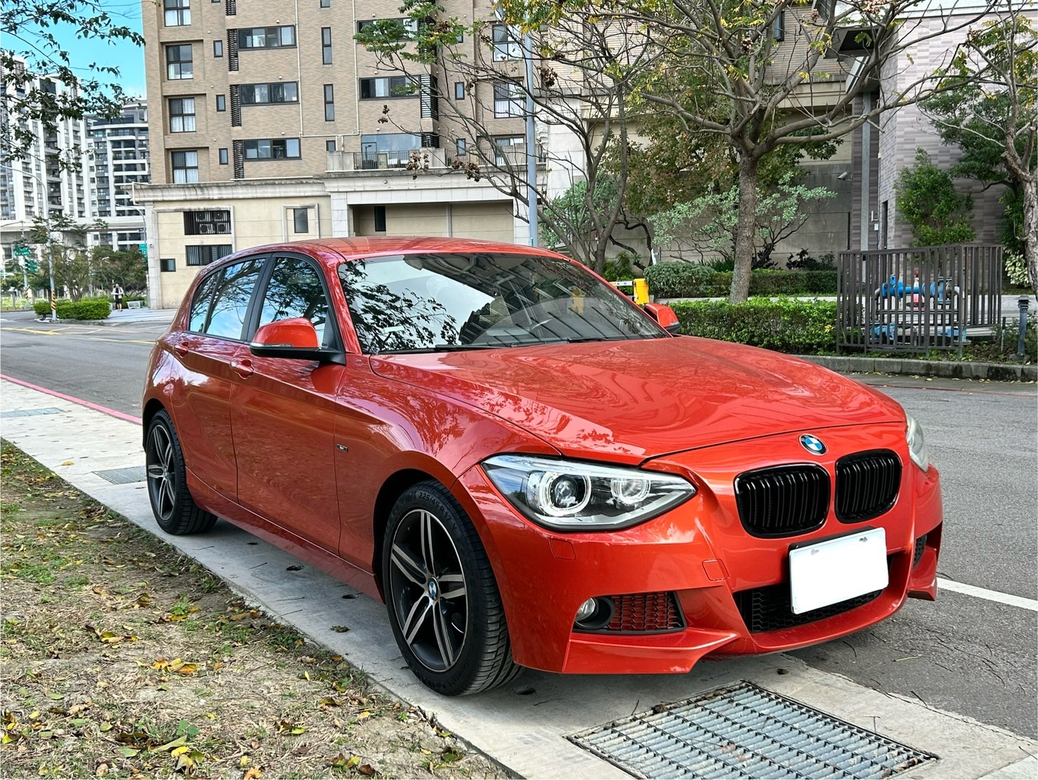 BMW 118i   第3張相片