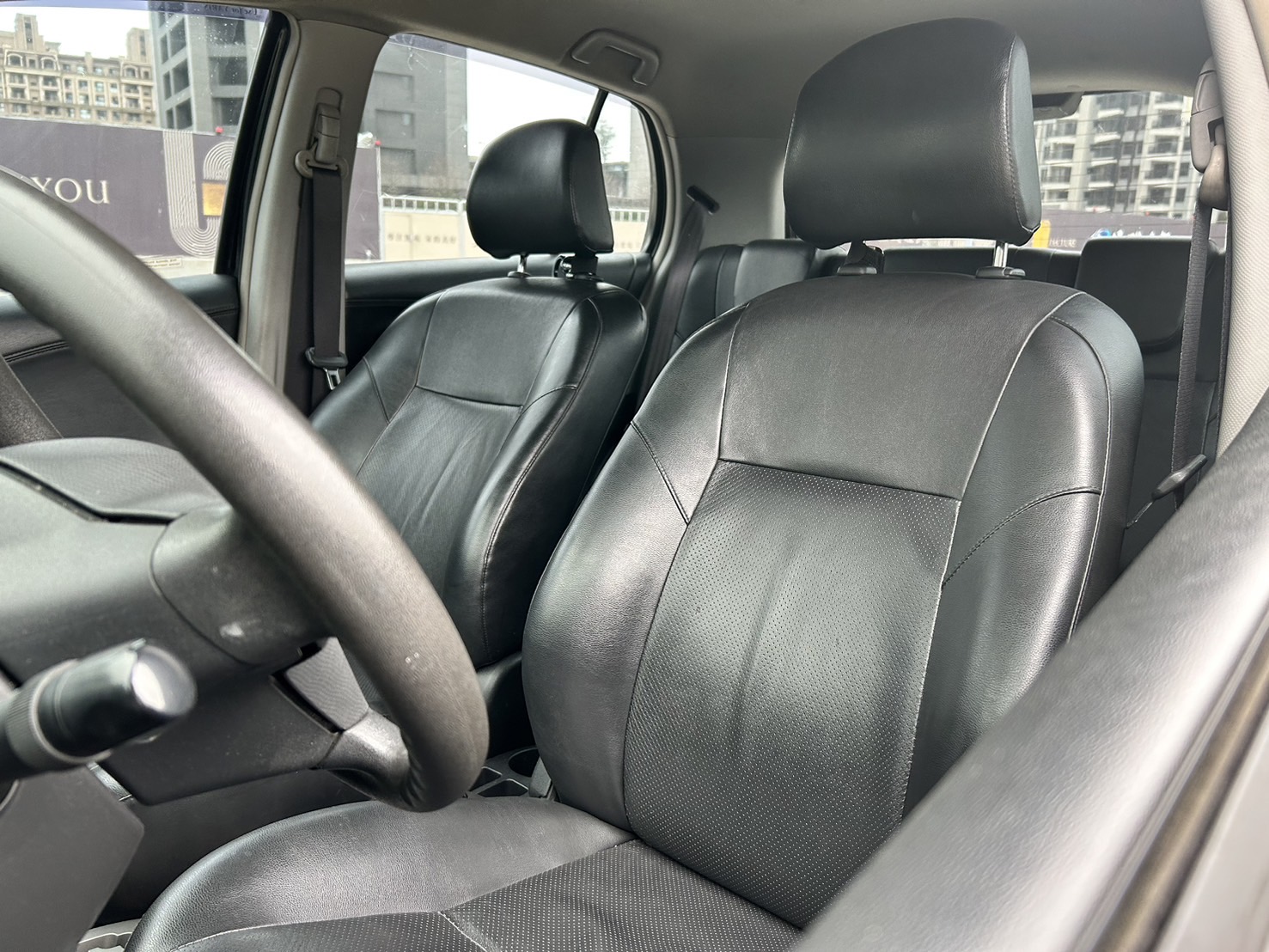 Toyota Yaris E  第5張相片
