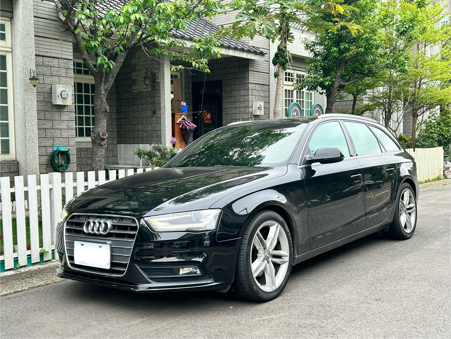 Auda A4 Avant  第1張相片