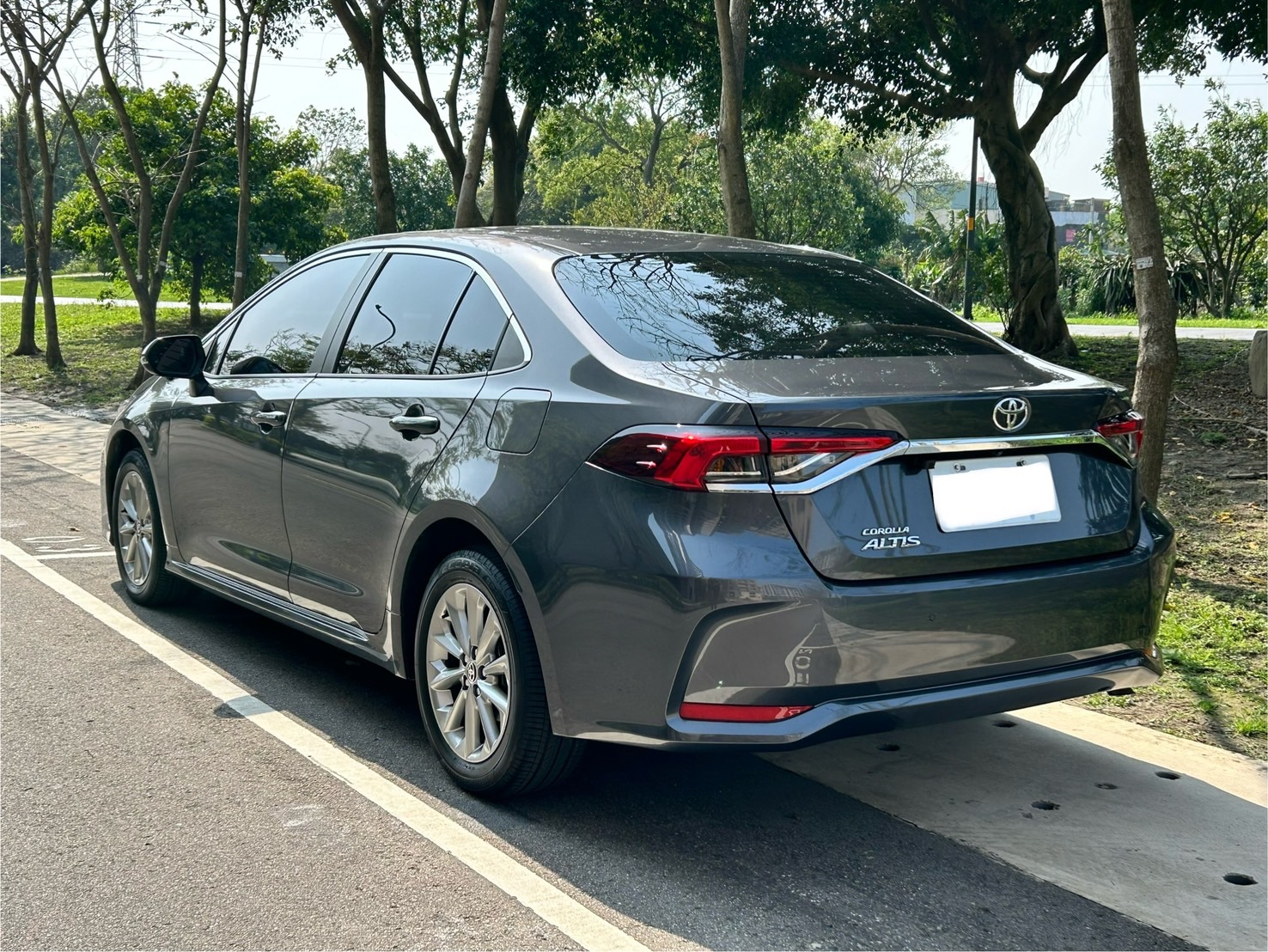 Toyota Corolla Altis  第2張相片