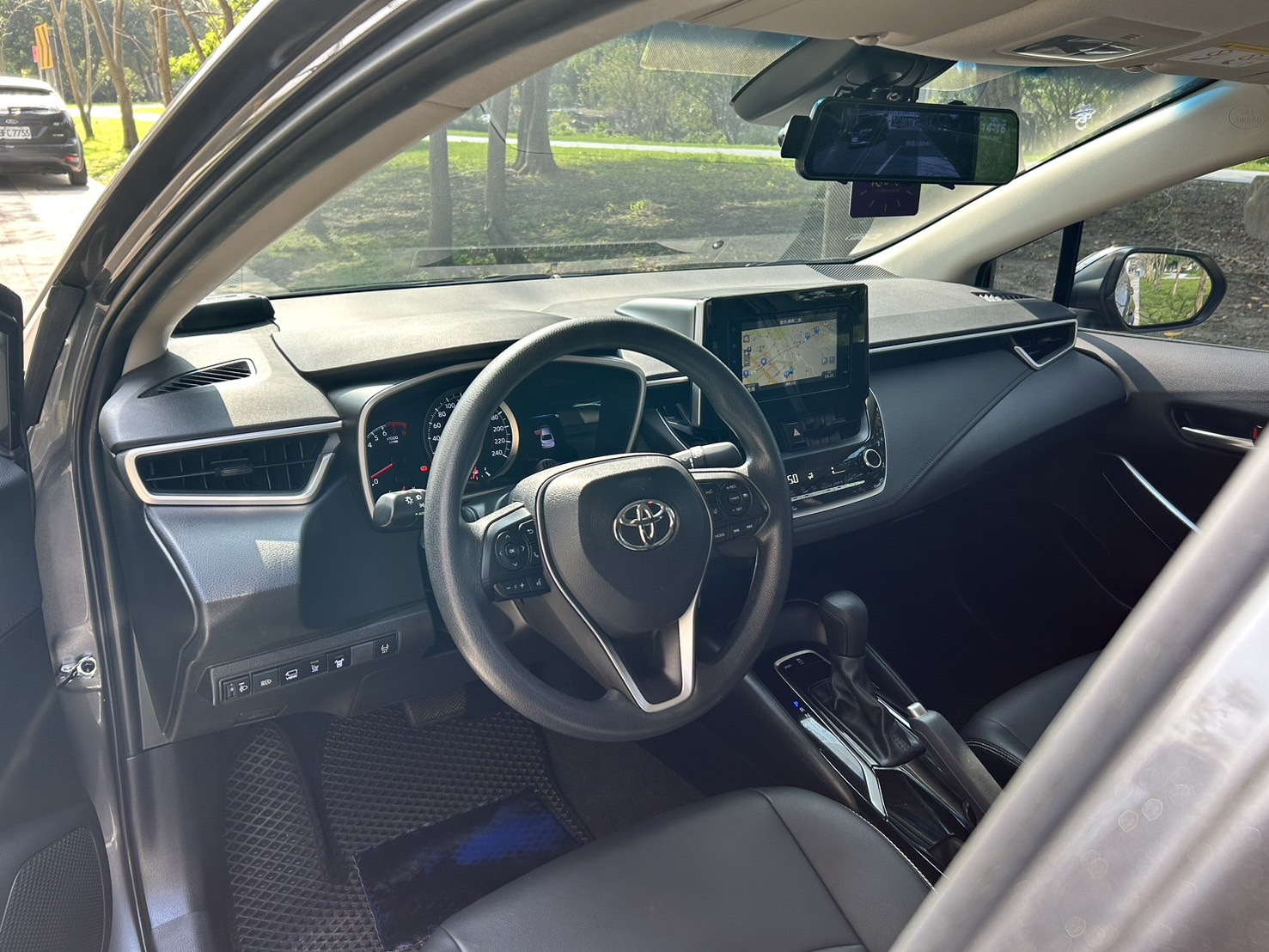 Toyota Corolla Altis  第4張相片