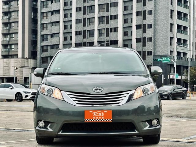 Toyota Sienna  第4張相片