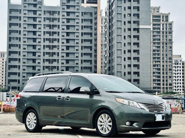 Toyota Sienna  第5張相片