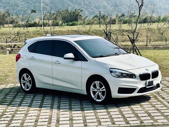 BMW/ 寶馬 218i  第2張相片
