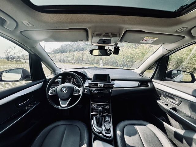 BMW/ 寶馬 218i  第7張相片