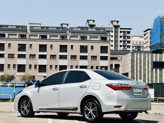 Toyota ALTIS  第4張相片