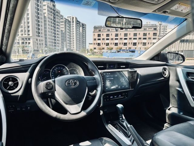 Toyota ALTIS  第9張相片